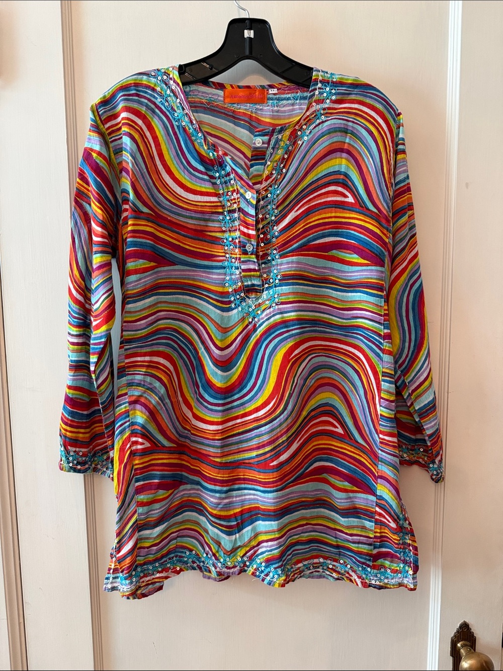 Beaded Multicolor Wave-Print Women's Tunic Top